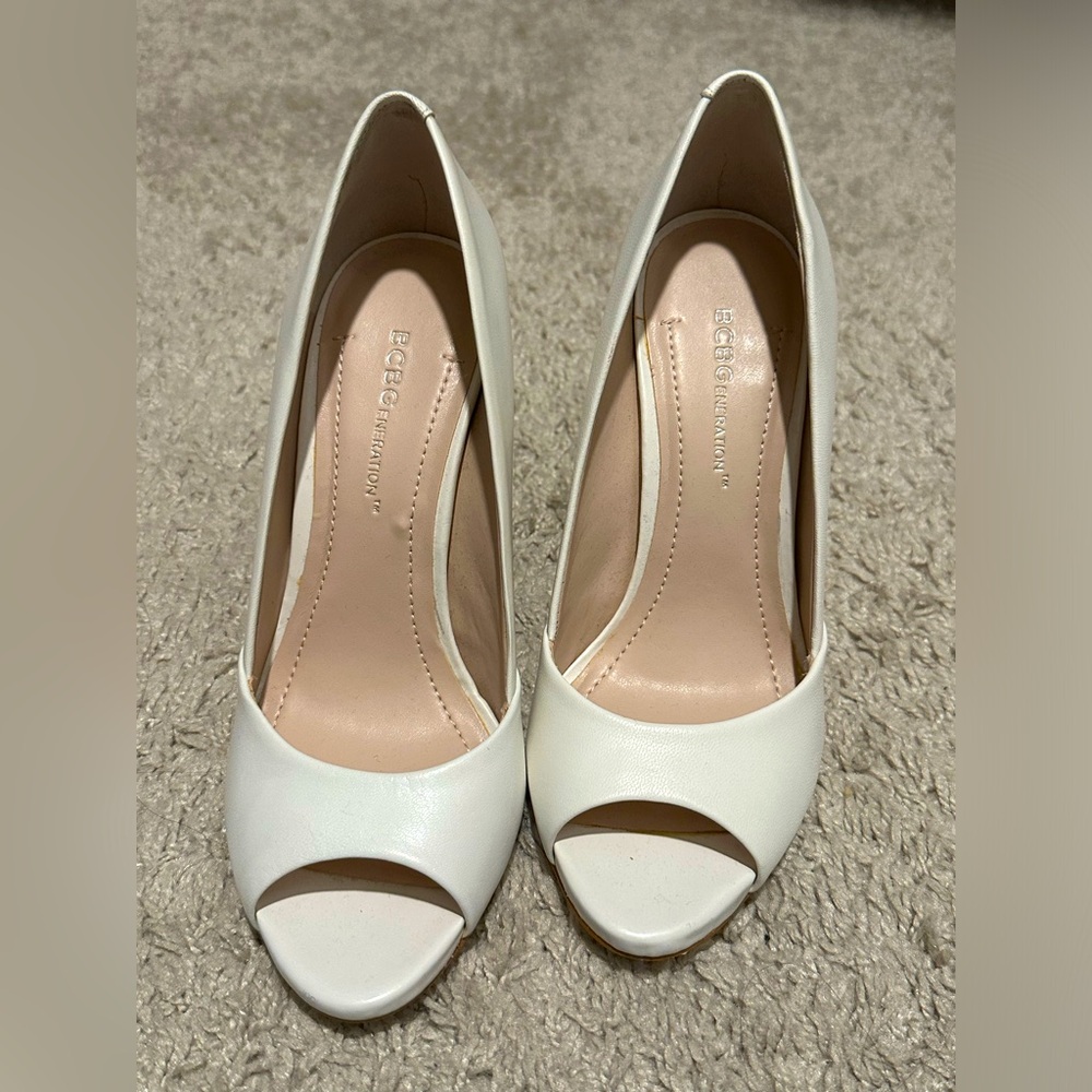 White BCBGeneration peep toe heels
